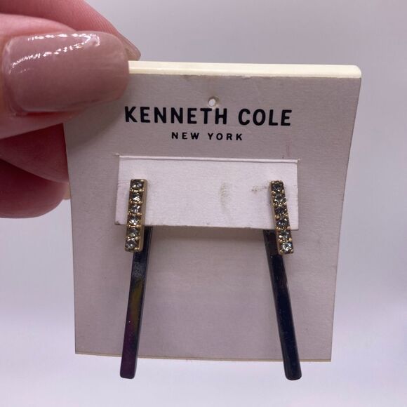 Kenneth Cole Drop Earrings with Jacket - Picture 1 of 9